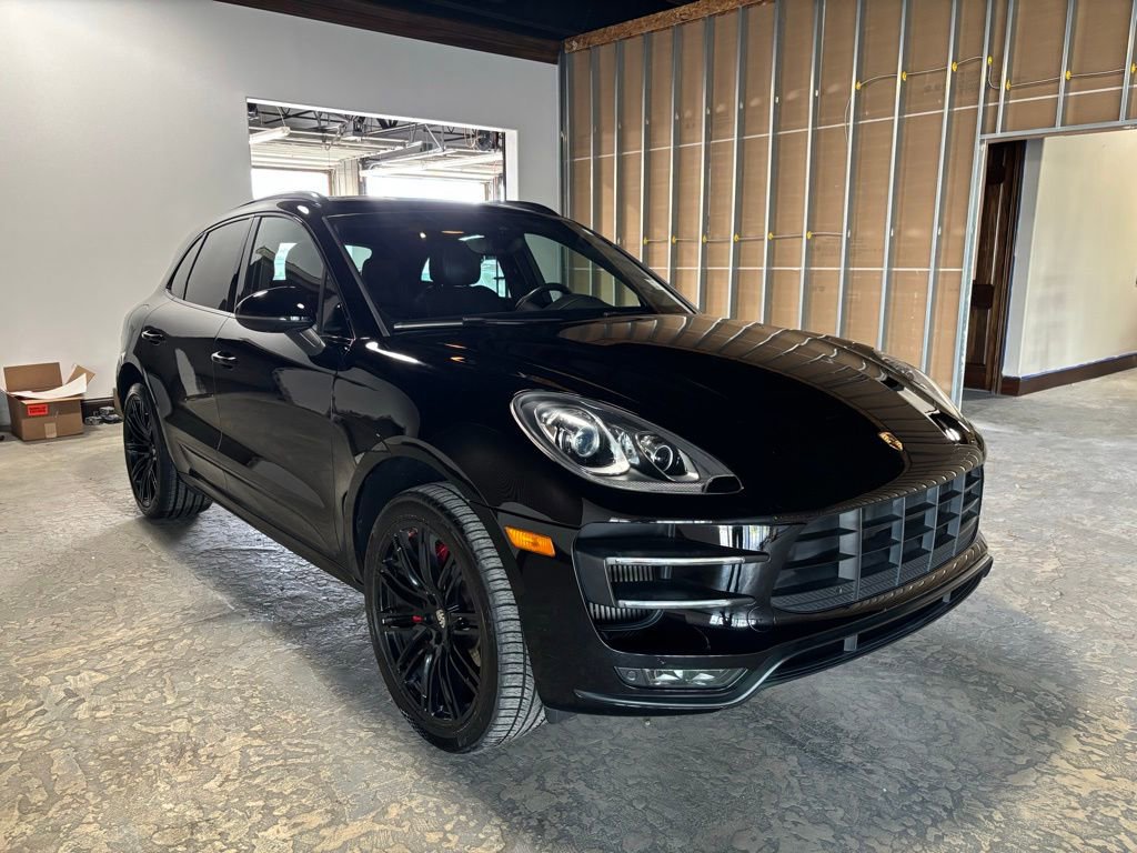 Used 2016 Porsche Macan Turbo AWD/4WD image 4