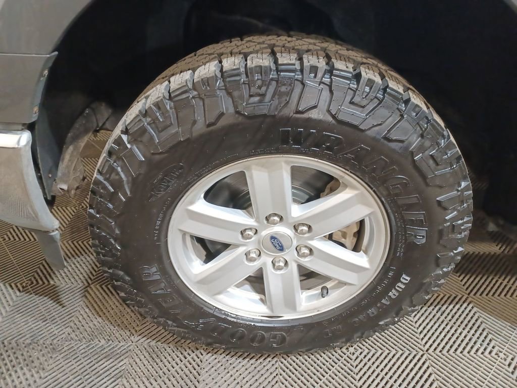 Used 2023 Ford F150 XLT w/ Trailer Tow Package AWD/4WD image 18