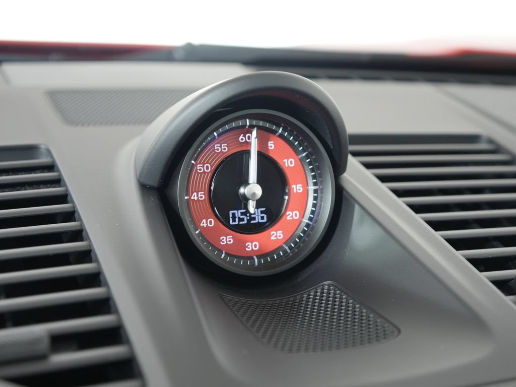 Certified 2024 Porsche 911 Carrera RWD image 32