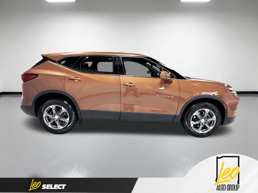 Used 2023 Chevrolet Blazer LT AWD/4WD image 6