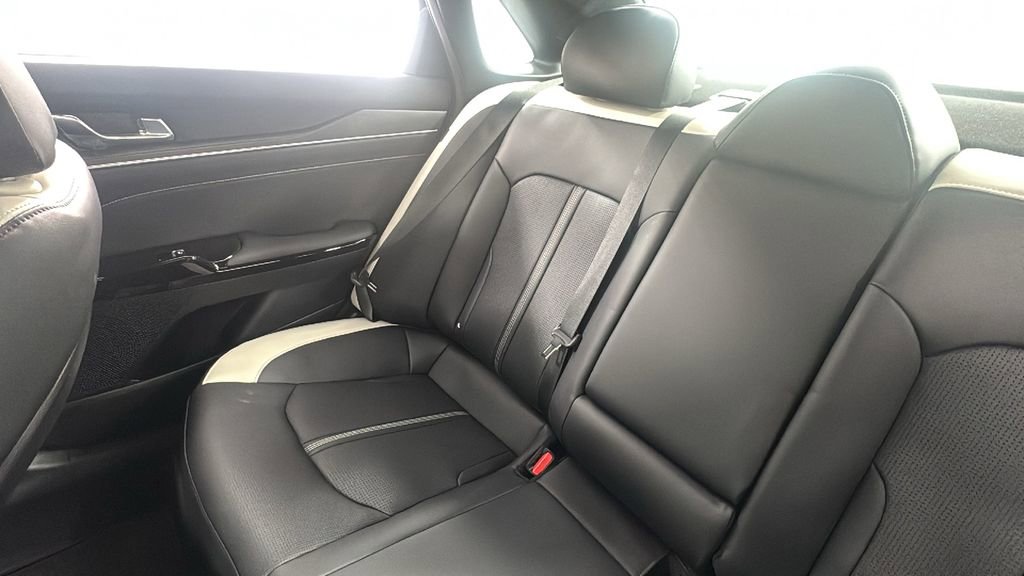 New 2026 Kia K5 GT-Line image 14