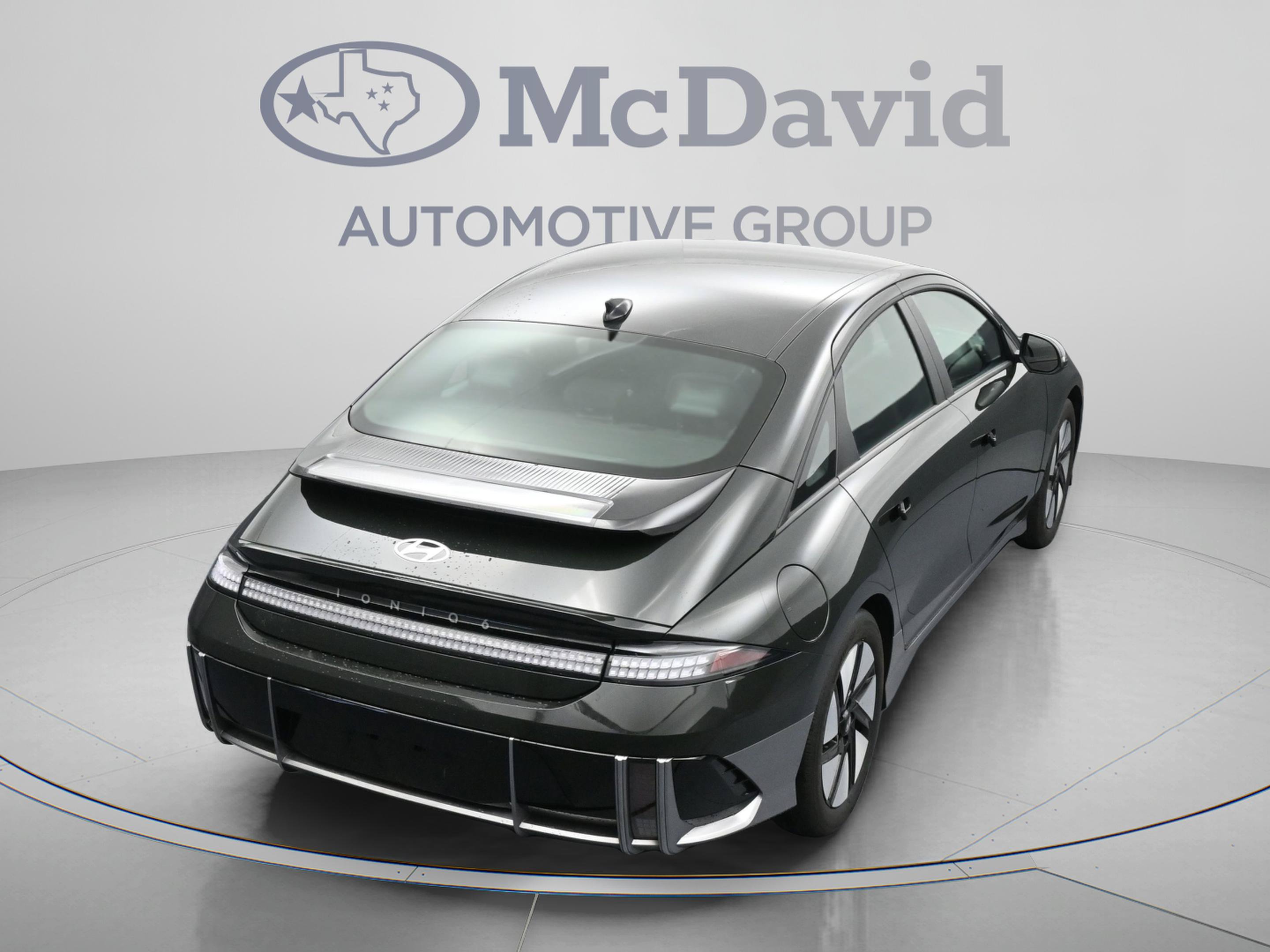 Used 2024 Hyundai Ioniq 6 SE RWD image 38