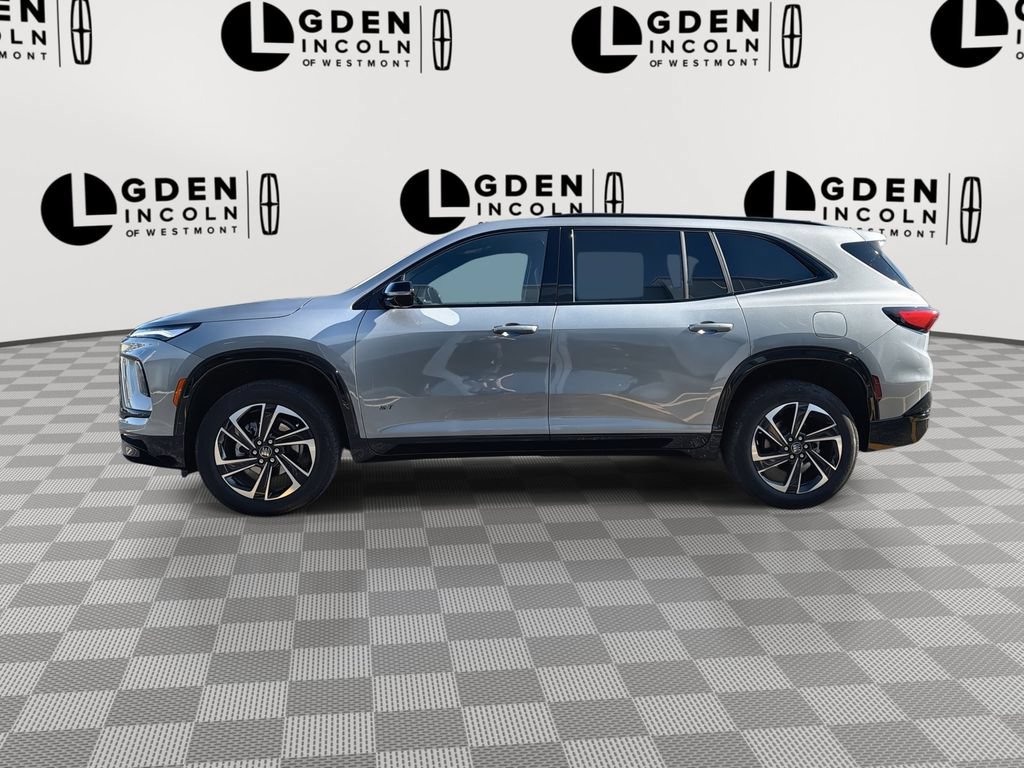 Used 2025 Buick Enclave Sport Touring w/ LPO, Floor Liner Package AWD/4WD image 5