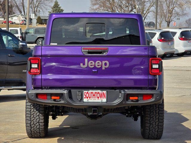 New 2026 Jeep Gladiator Mojave AWD/4WD image 7