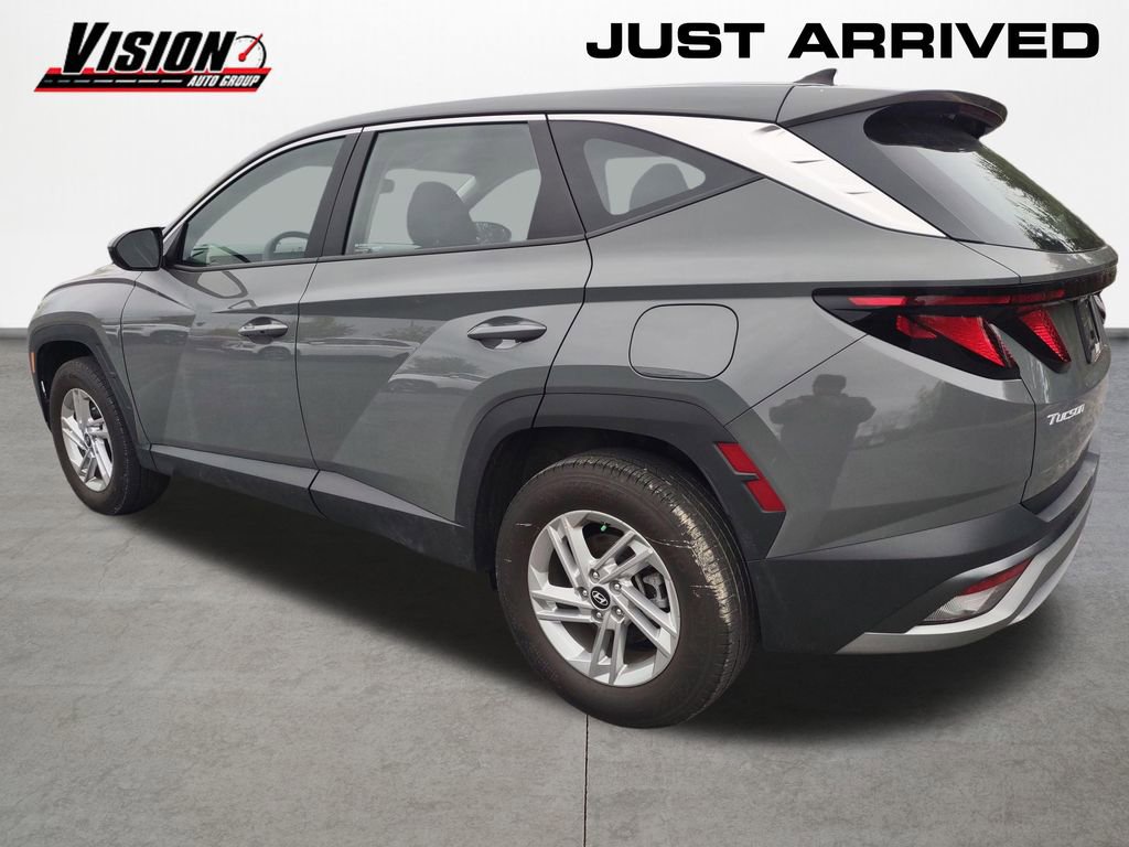 Certified 2025 Hyundai Tucson SE AWD/4WD image 3
