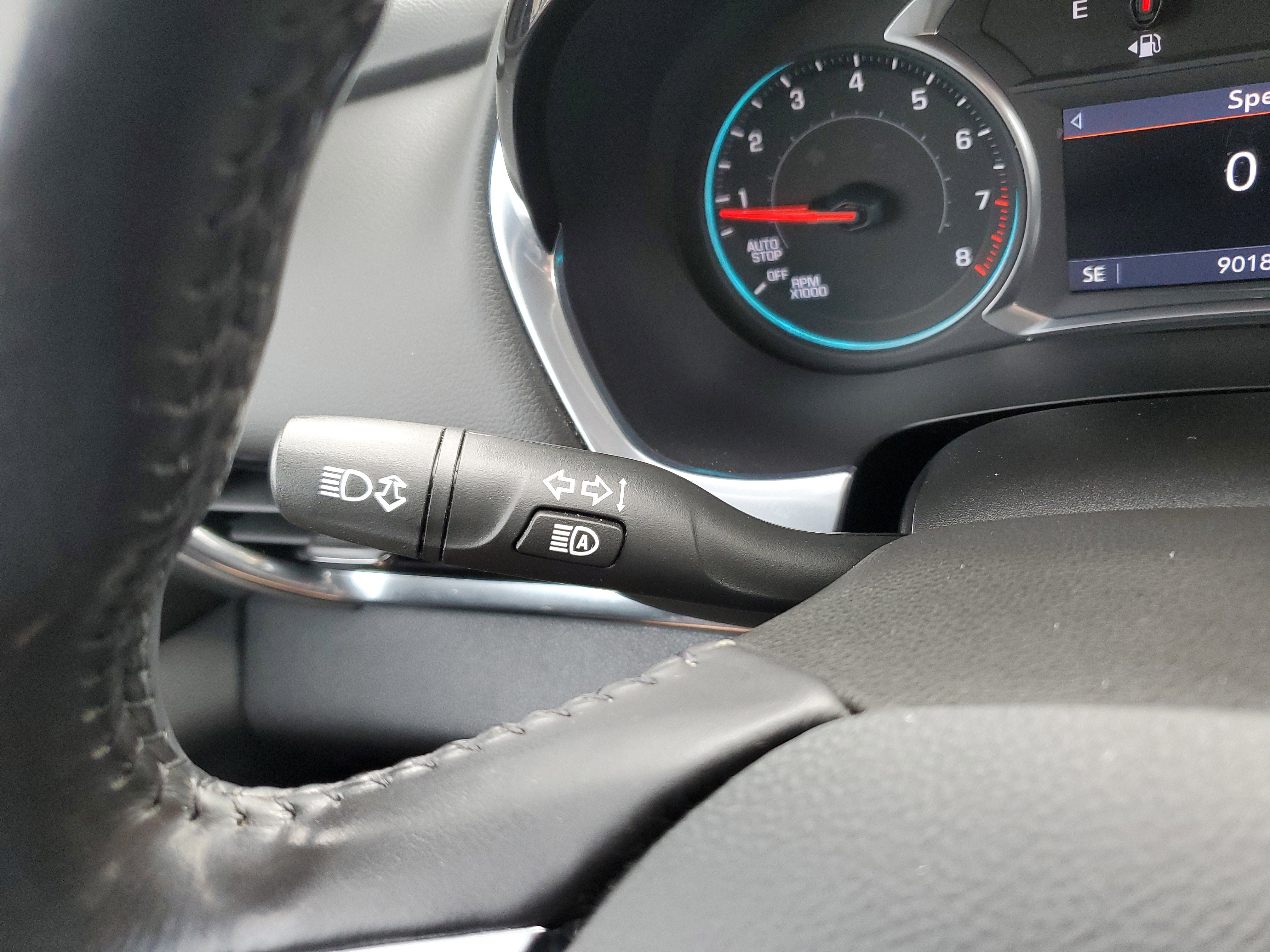 Used 2020 Chevrolet Traverse LT w/ Driver Confidence II Package image 20