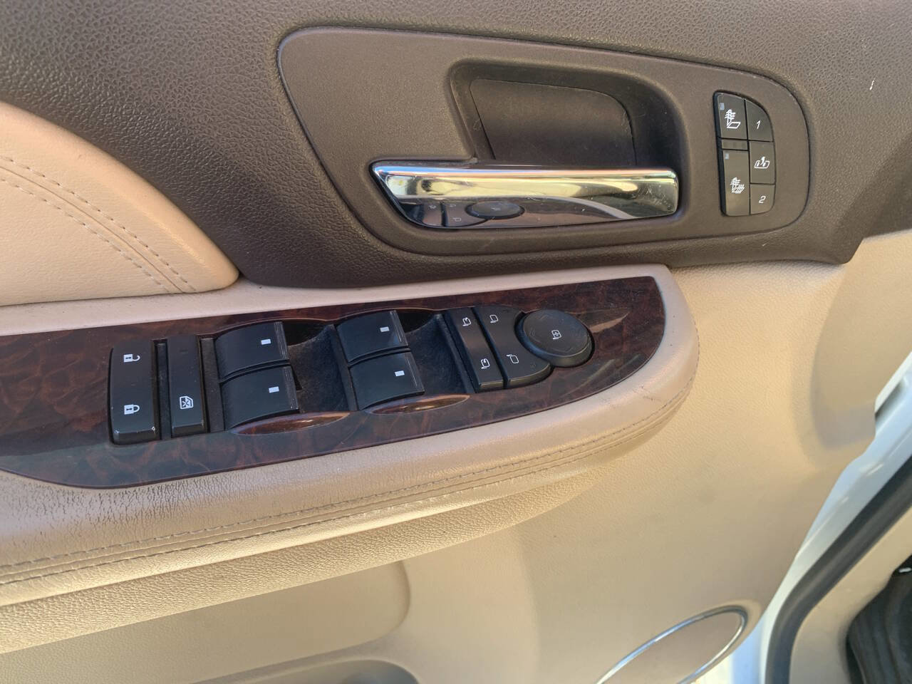 Used 2007 GMC Yukon XL Denali image 12