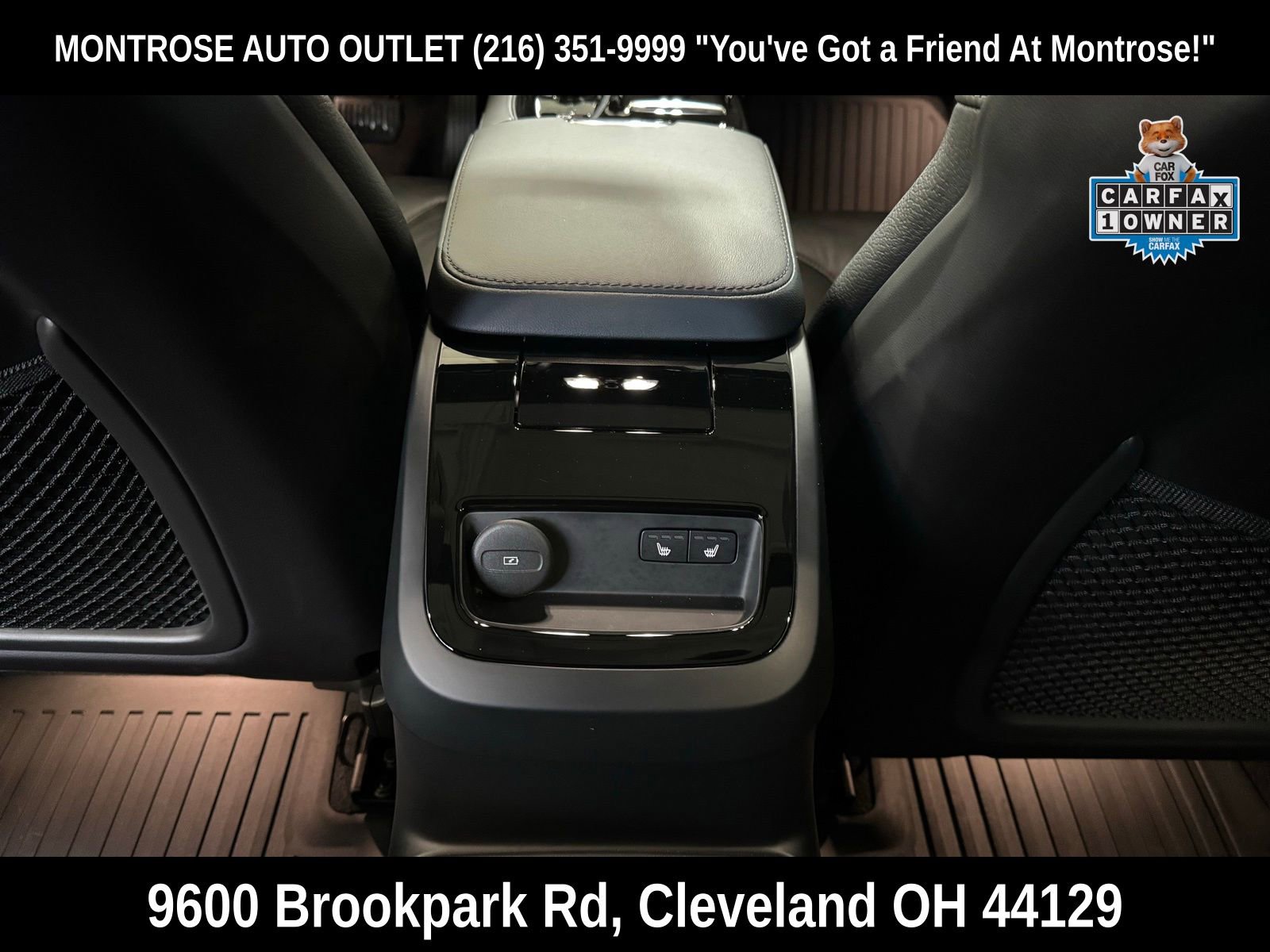 Used 2023 Volvo S60 T8 Plus w/ Climate Package image 37