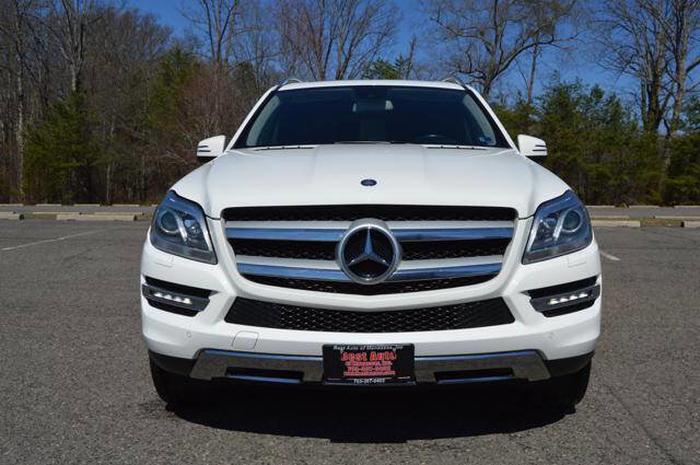 Used 2014 Mercedes-Benz GL 450 GL 450 4MATIC AWD 4dr SUV image 2