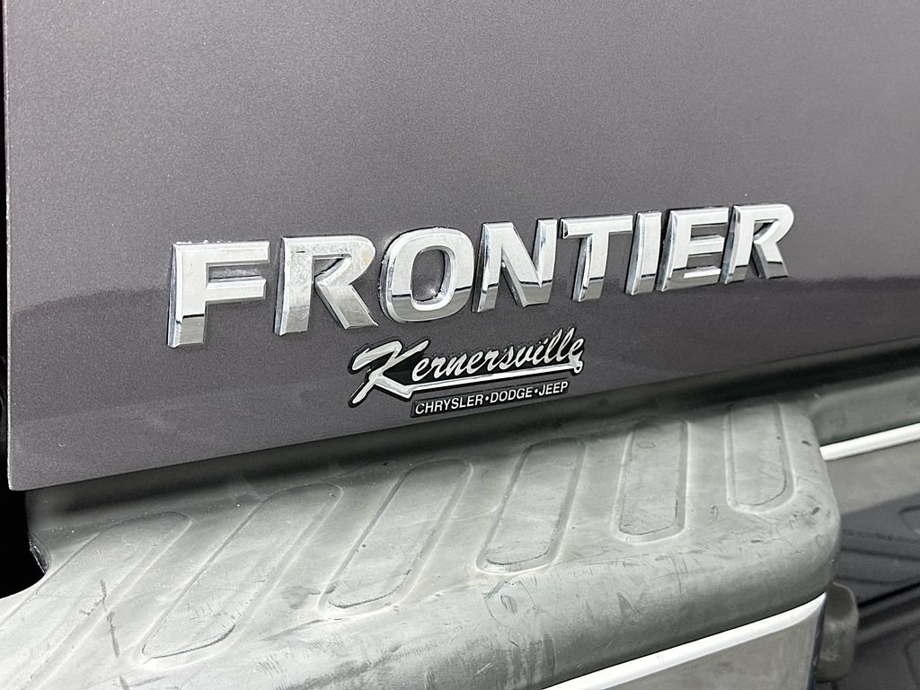 Used 2020 Nissan Frontier SV AWD/4WD image 25