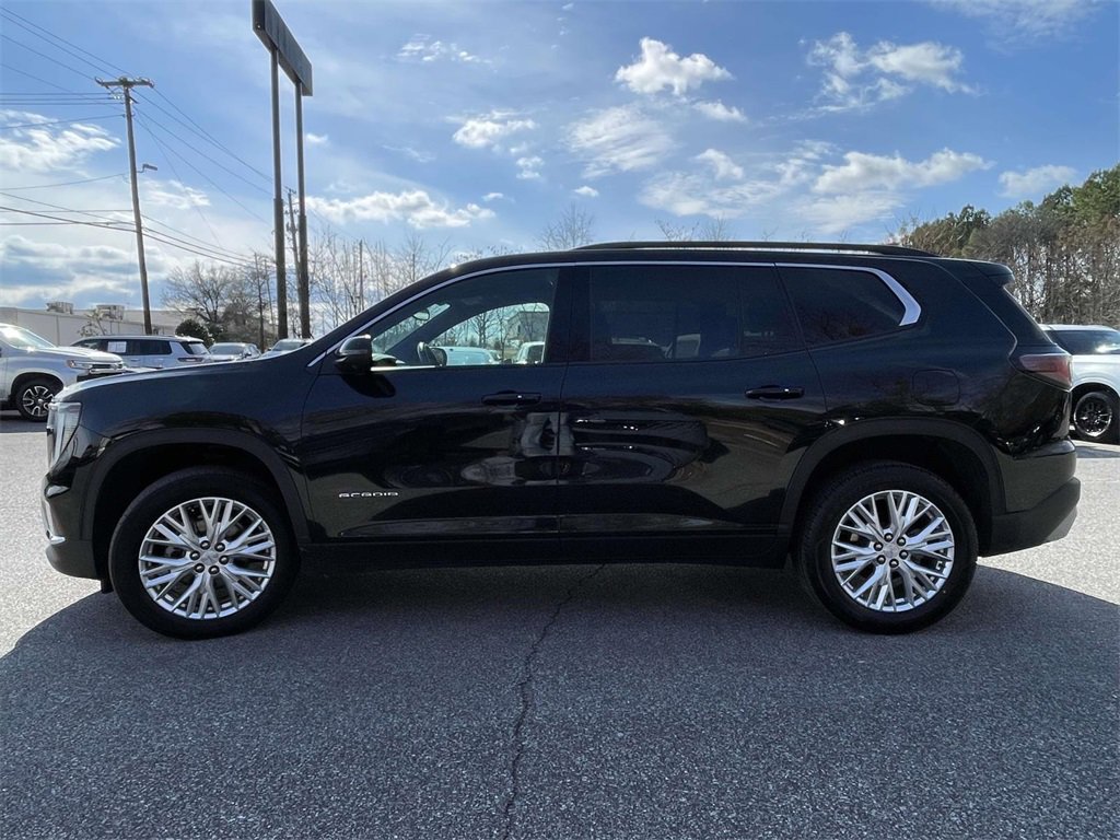 Used 2024 GMC Acadia Elevation image 6