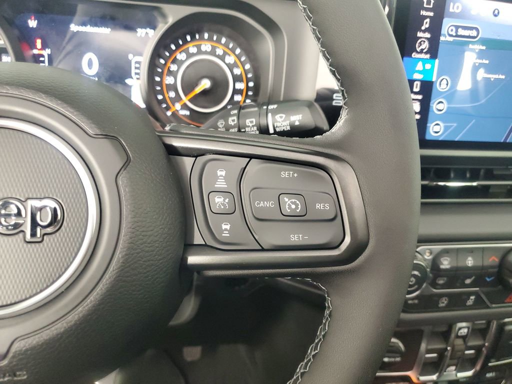 New 2026 Jeep Wrangler Unlimited Rubicon AWD/4WD image 26