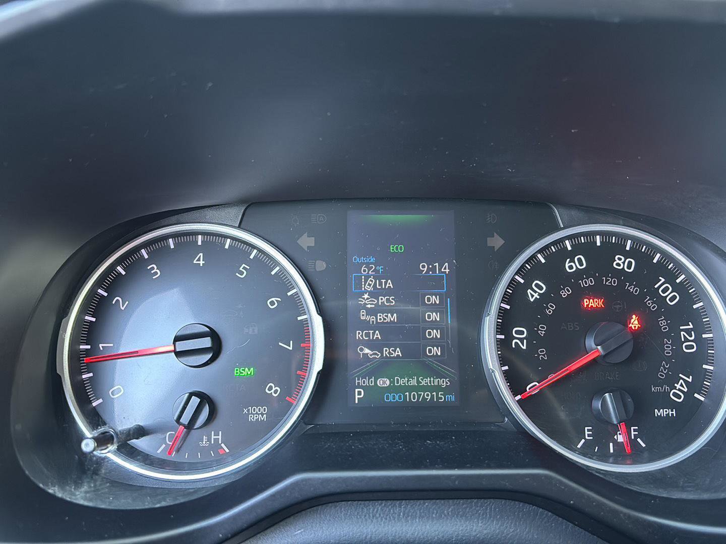 Used 2020 Toyota RAV4 XLE AWD/4WD image 3
