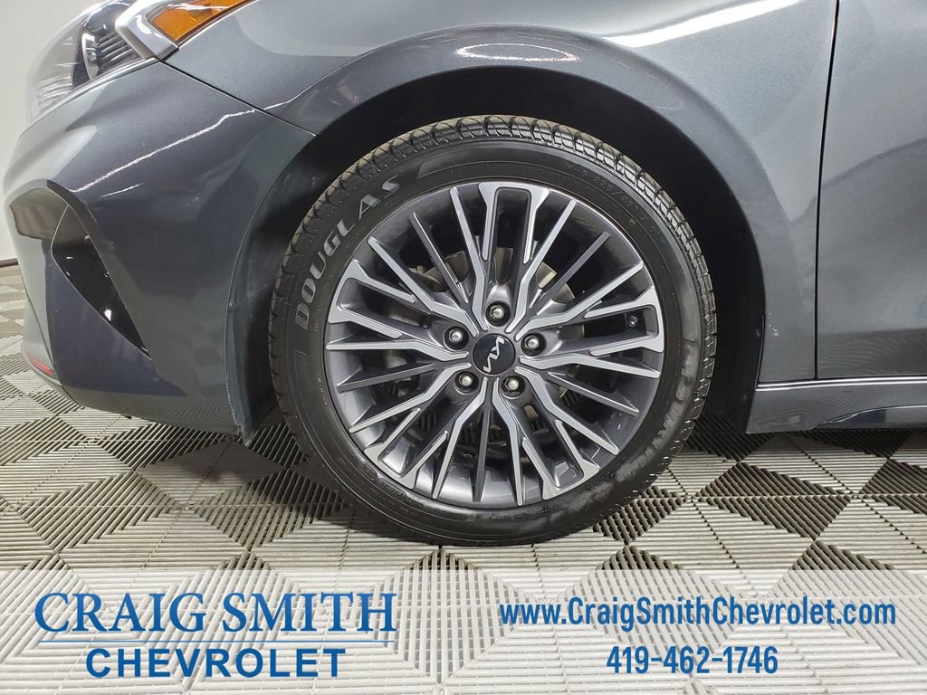 Used 2023 Kia Forte GT-Line w/ GT-Line Premium Package image 33