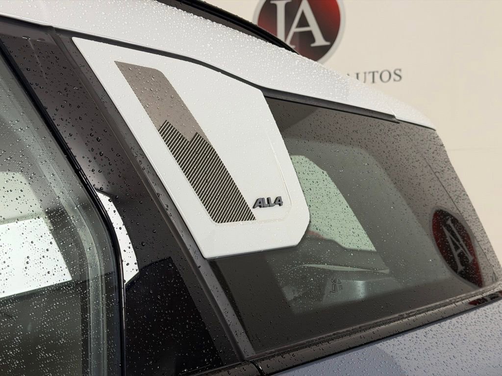 Used 2025 MINI Cooper Countryman S image 12