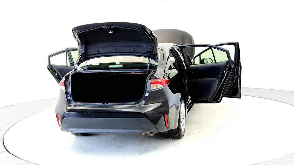 Certified 2023 Toyota Corolla LE w/ Carpet Mat Package (TMS) FWD image 11