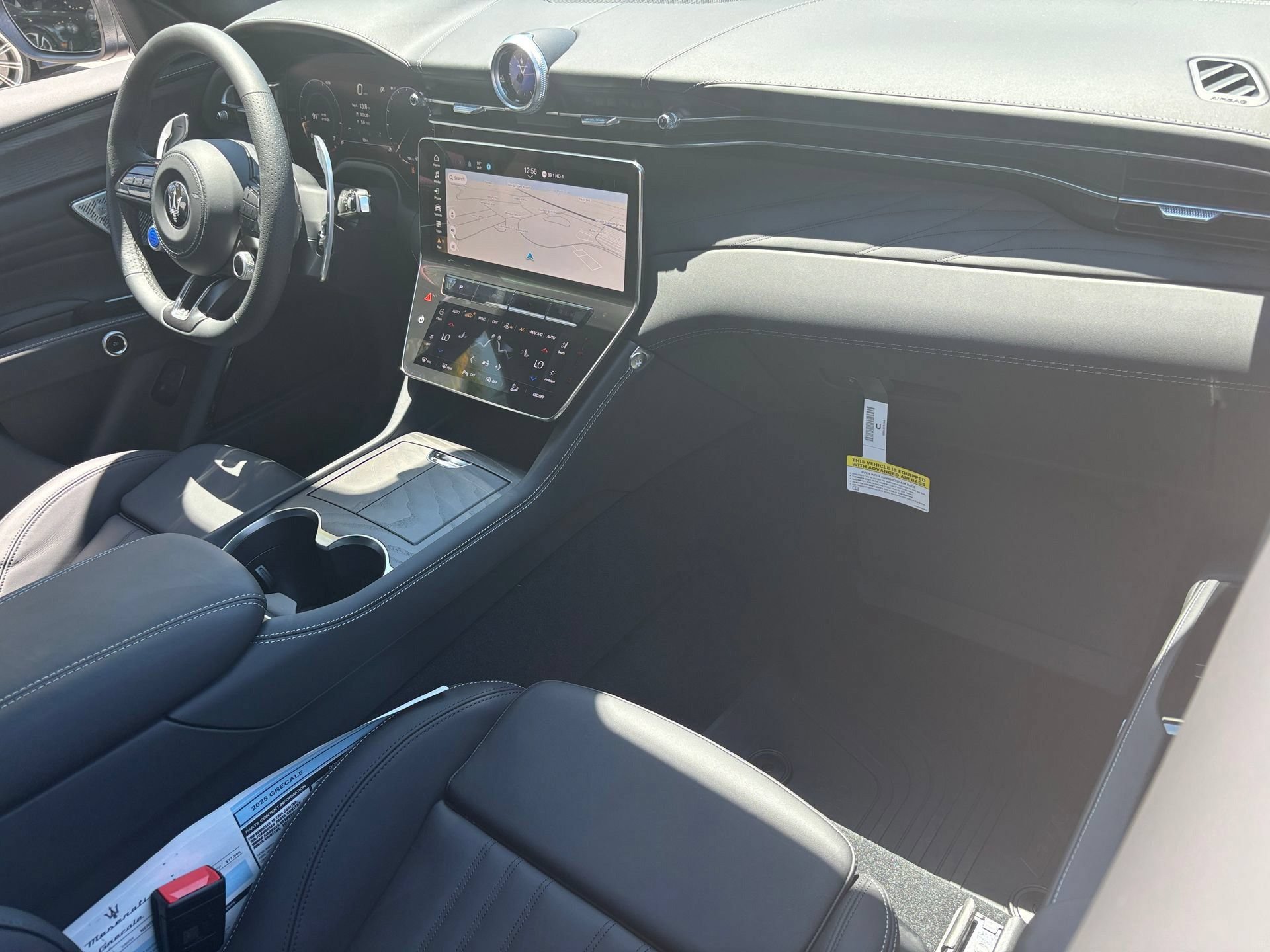 New 2025 Maserati Grecale GT AWD/4WD image 2