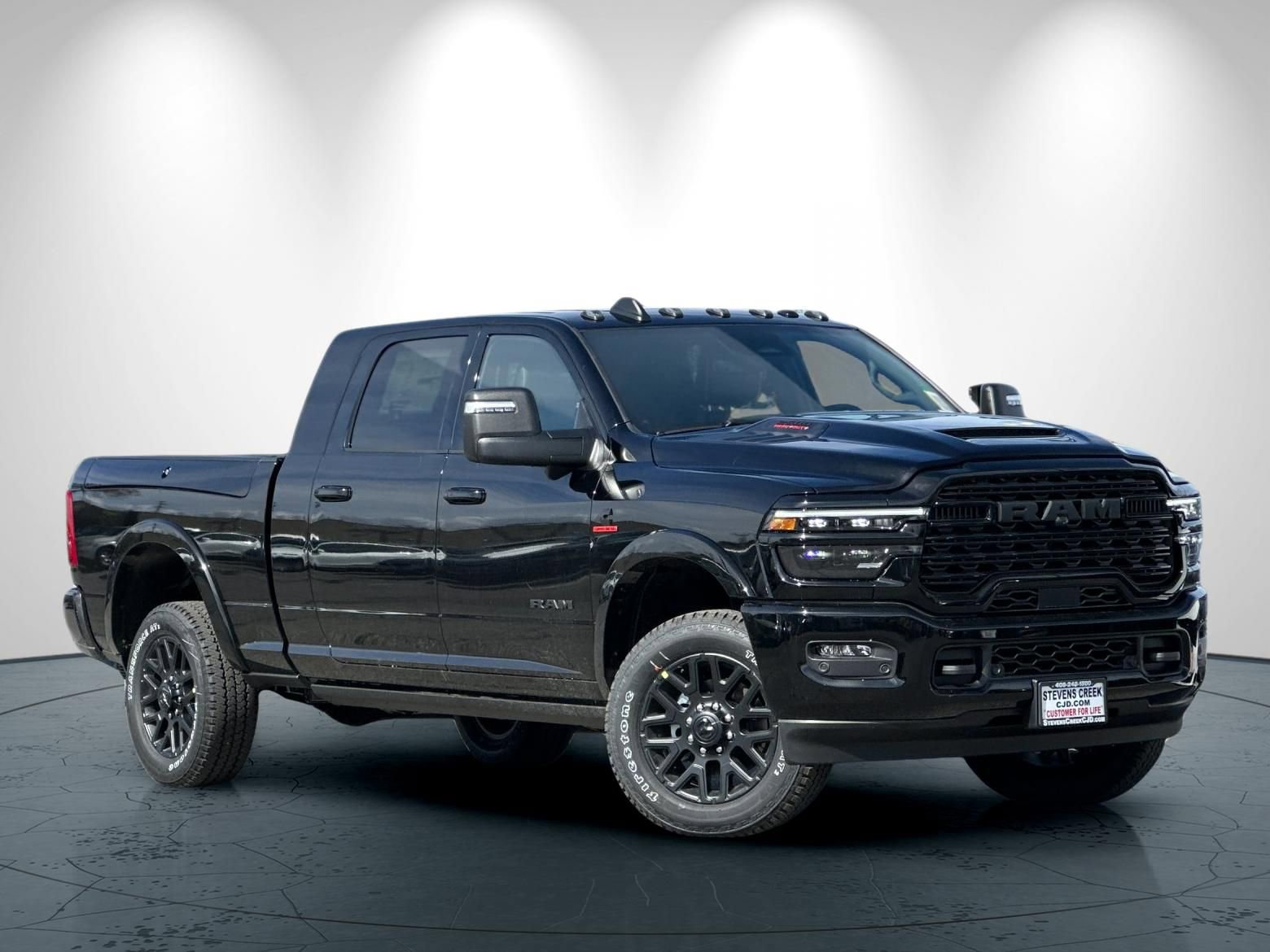 New 2026 RAM 2500 Limited image 2