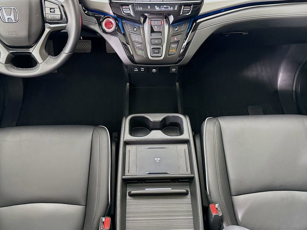 Certified 2025 Honda Odyssey Touring image 16