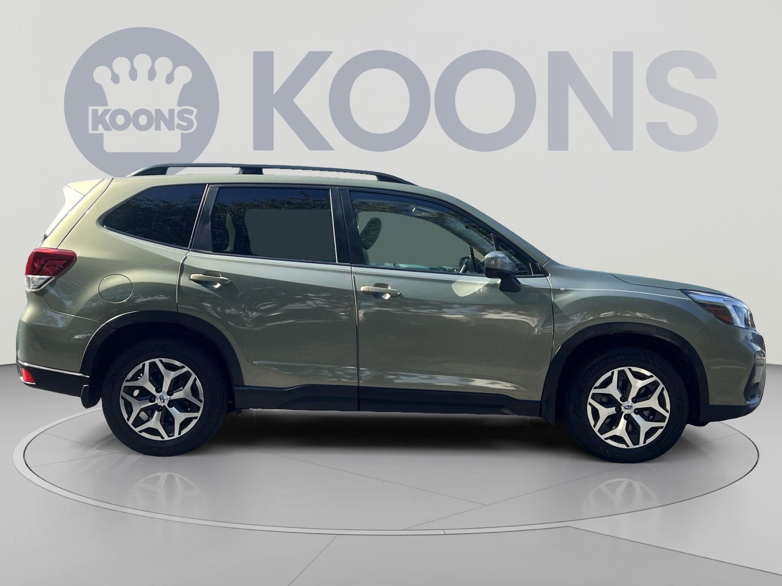 Used 2021 Subaru Forester Premium AWD/4WD image 10