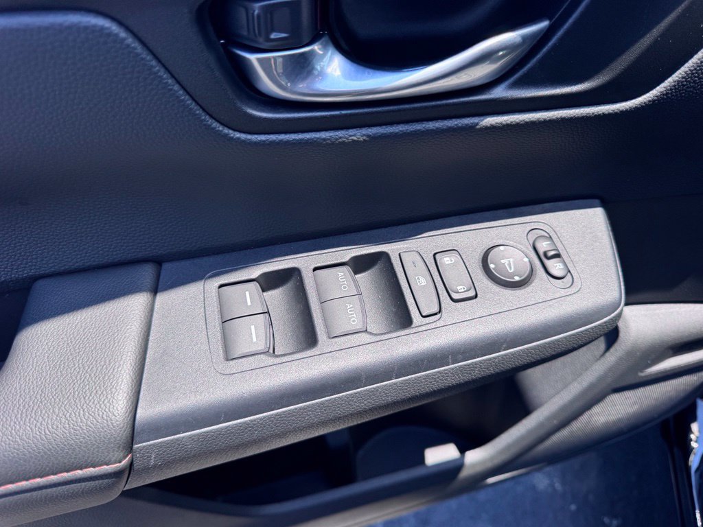 Used 2025 Honda CR-V Sport image 22