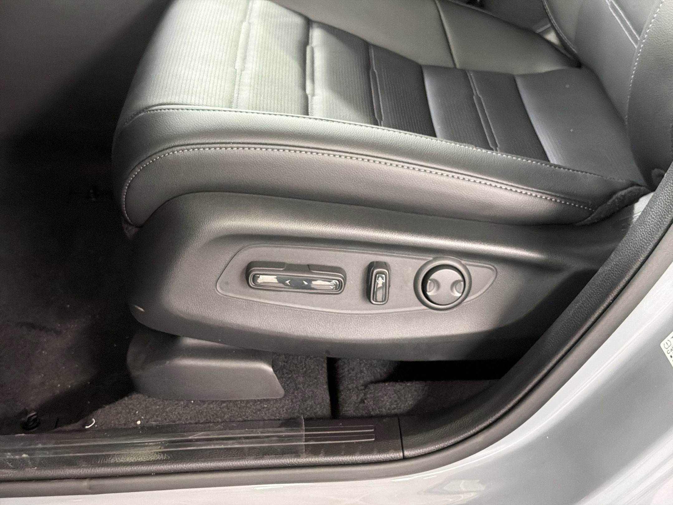 New 2026 Honda CR-V EX-L image 14