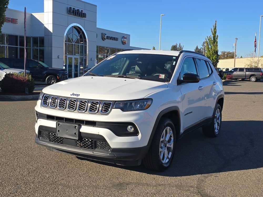 Used 2025 Jeep Compass Latitude