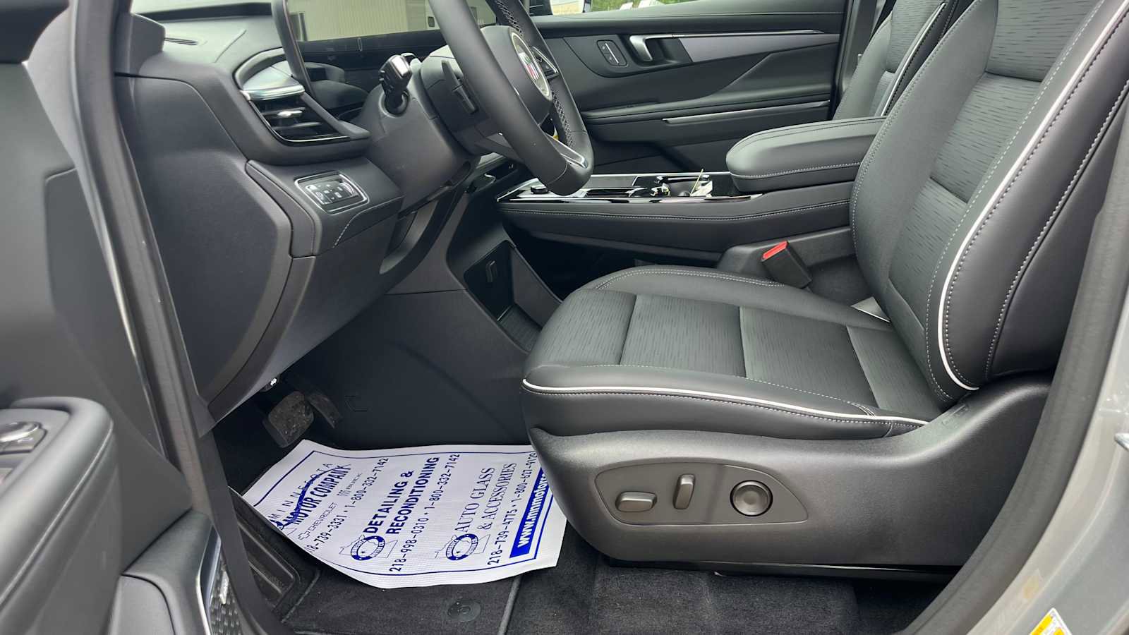 New 2026 Buick Enclave Sport Touring image 7