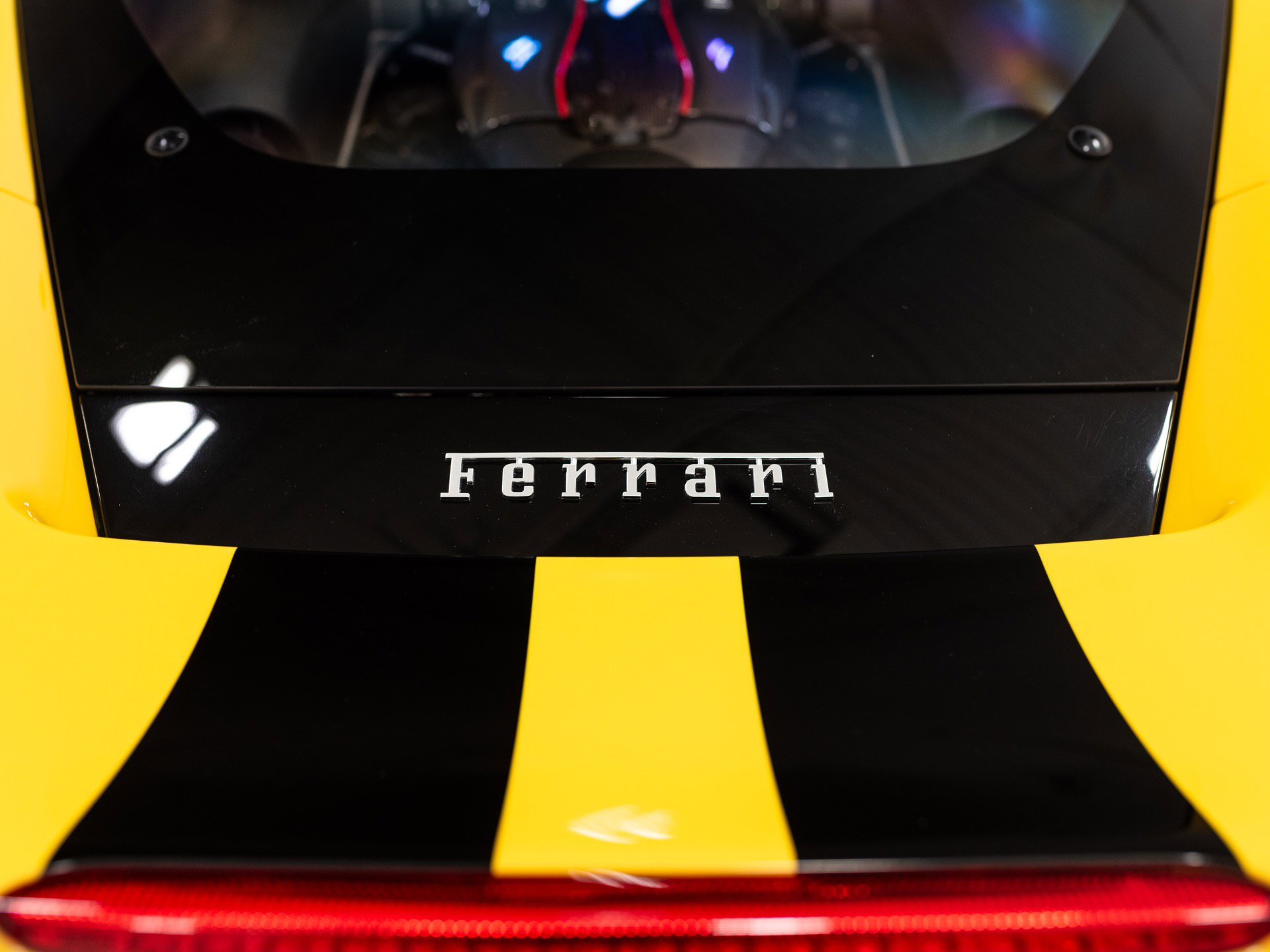 Used 2019 Ferrari 488 Pista Coupe image 15