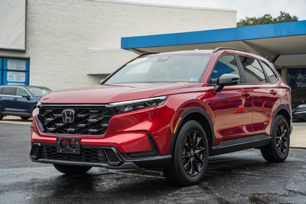 Certified 2026 Honda CR-V Sport image 3