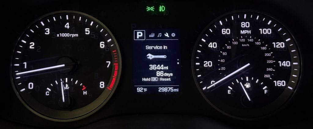 Used 2017 Hyundai Tucson Sport w/ Cargo Package AWD/4WD image 17