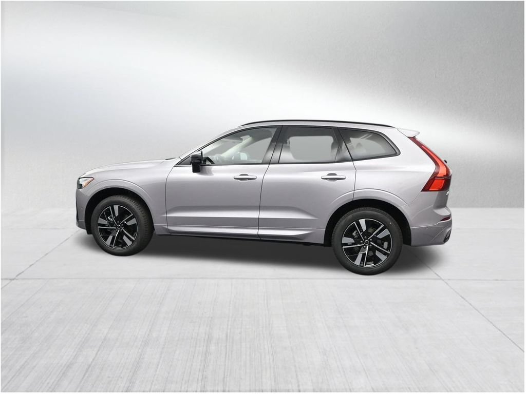 New 2026 Volvo XC60 B5 Plus AWD/4WD image 2