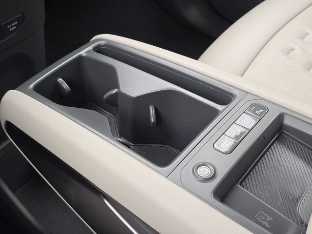 Certified 2024 Kia EV9 Wind AWD/4WD image 35
