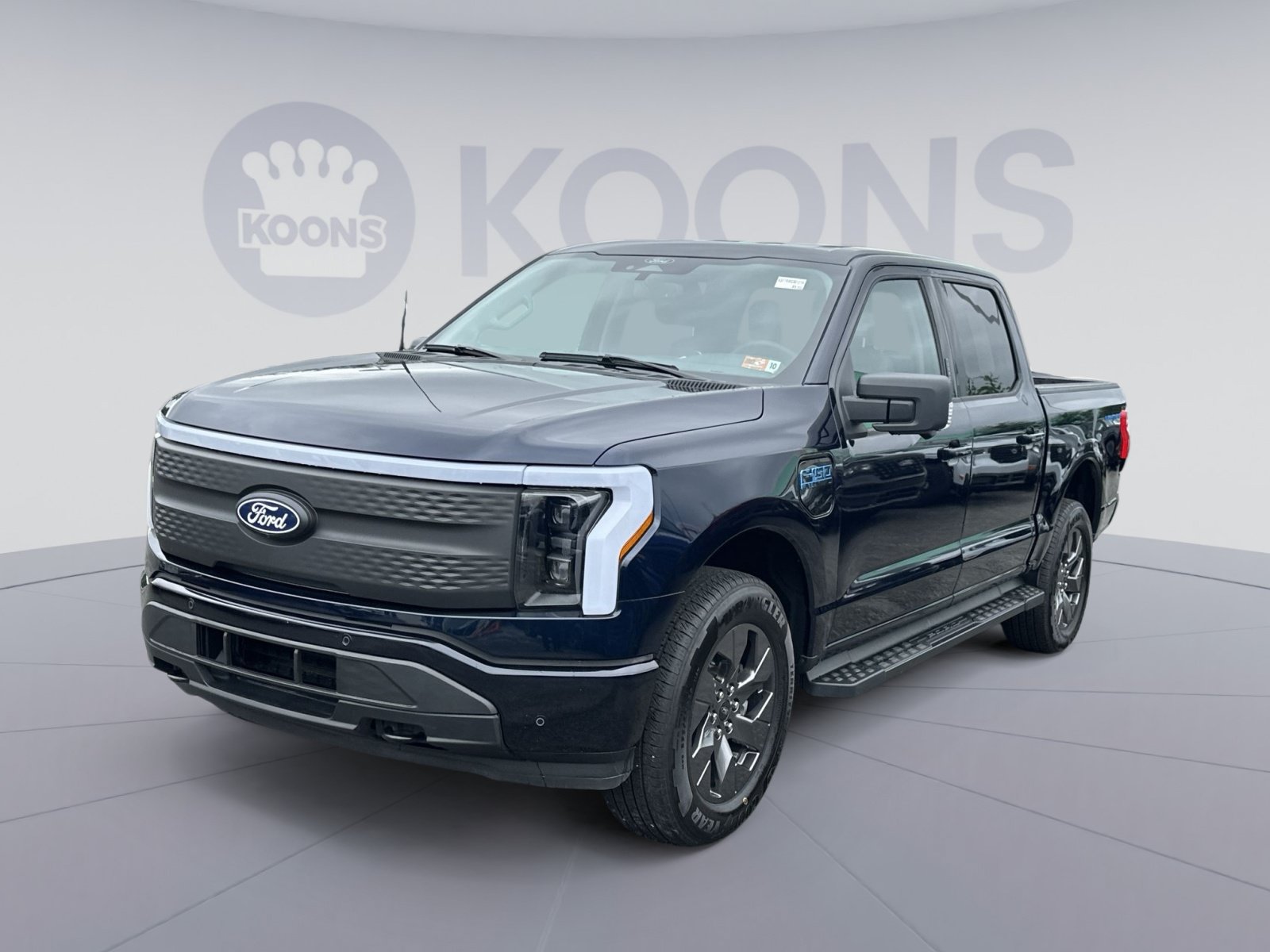 Used 2024 Ford F150 Lightning Flash AWD/4WD image 5