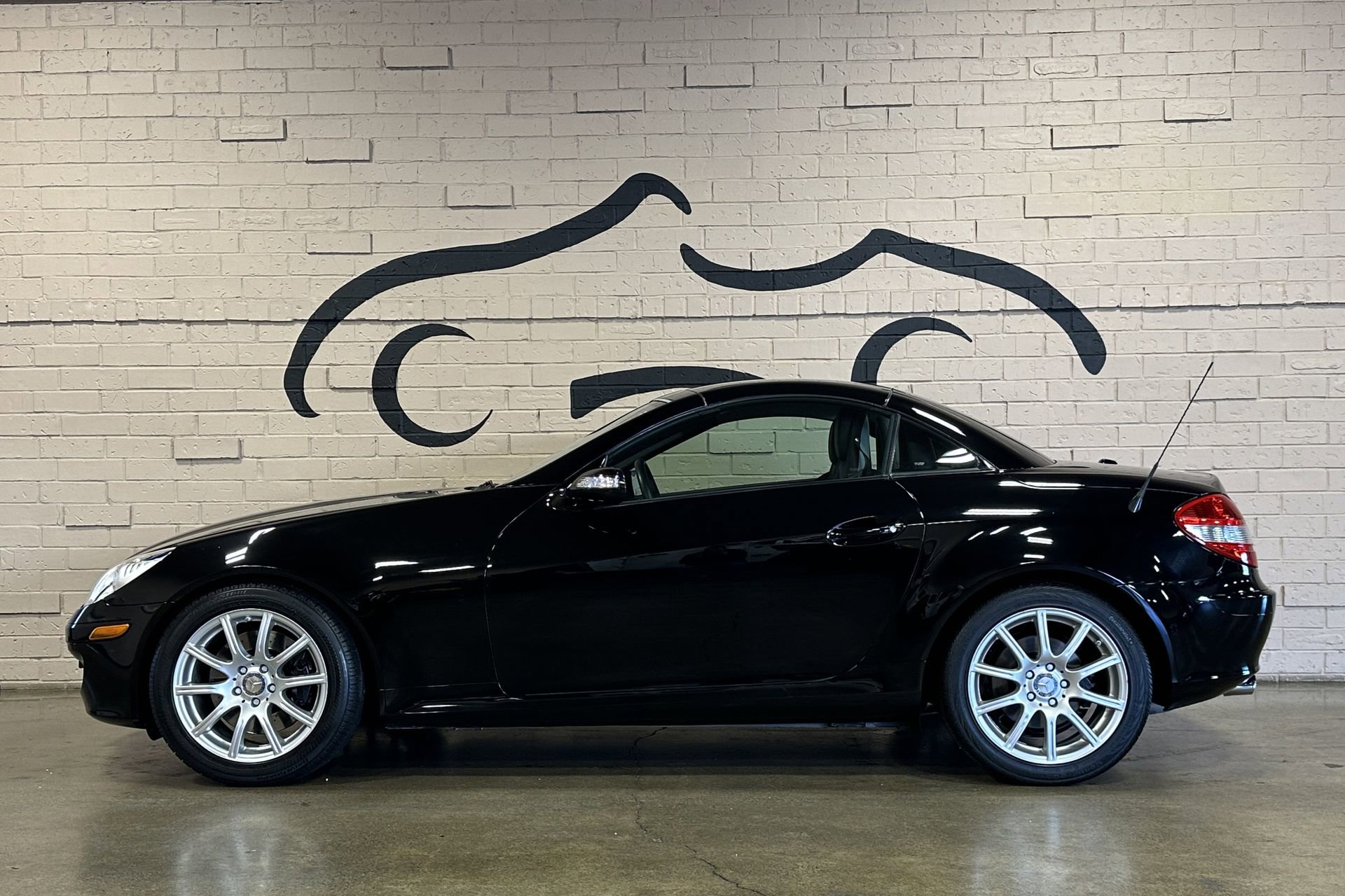 Used 2008 Mercedes-Benz SLK 350 image 12