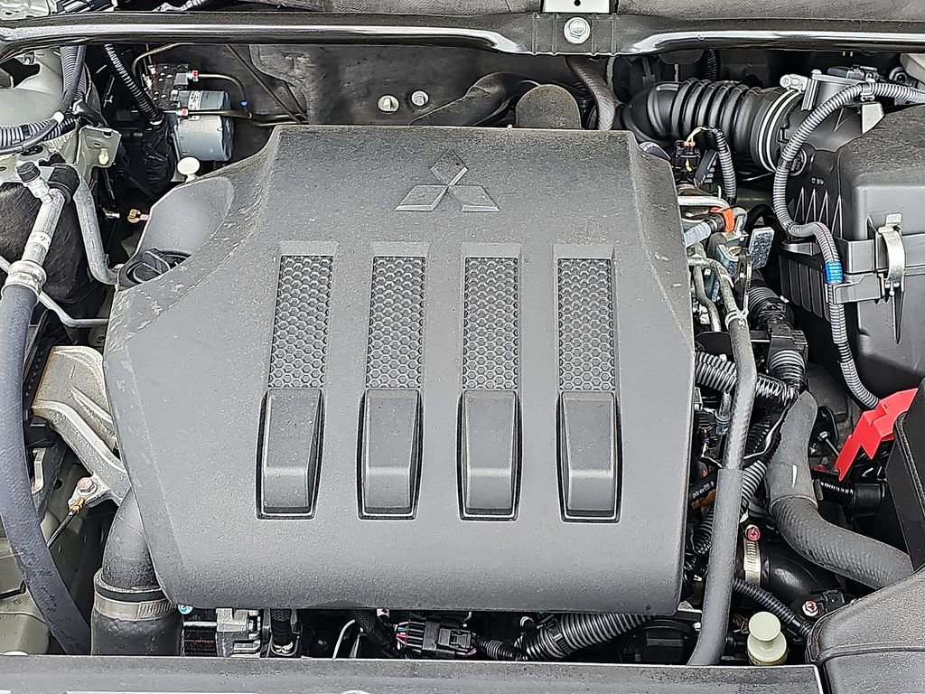 Used 2025 Mitsubishi Eclipse Cross LE image 27
