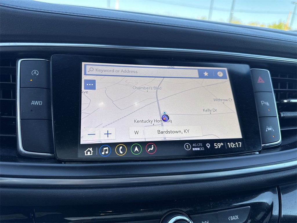 Used 2022 Buick Enclave Avenir image 18