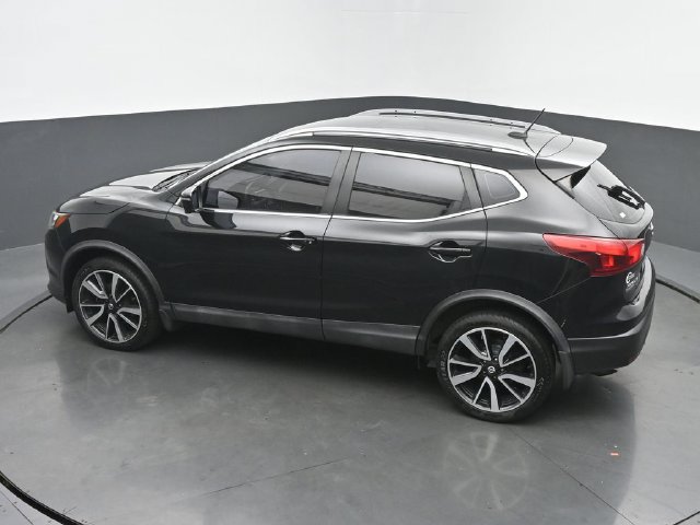 Used 2017 Nissan Rogue Sport SL w/ SL Premium Package AWD/4WD image 37