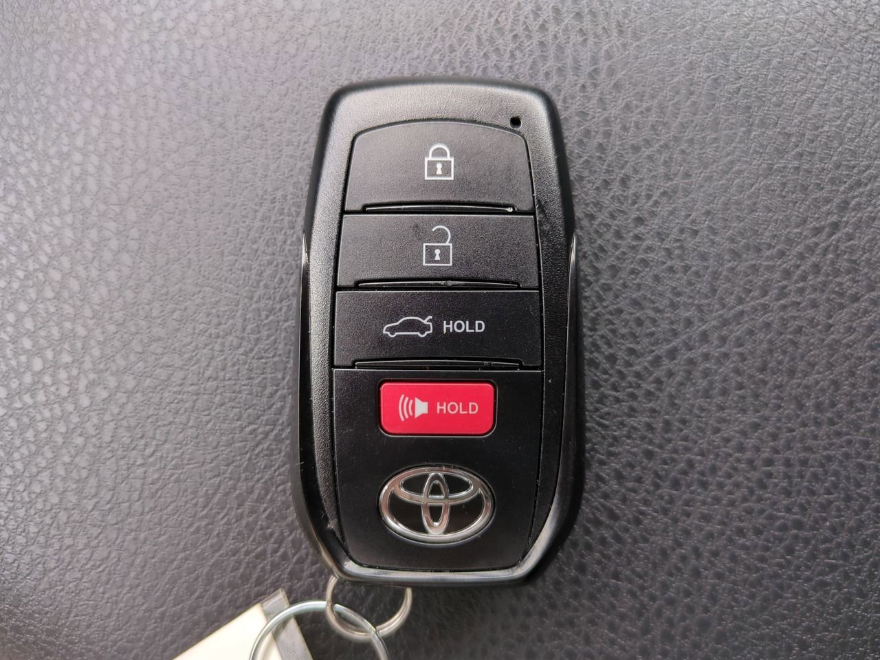 Used 2025 Toyota Camry LE w/ Convenience Package FWD image 26