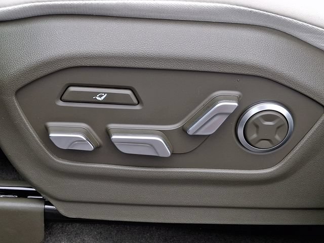 Used 2024 Hyundai Santa Fe Calligraphy AWD/4WD image 30