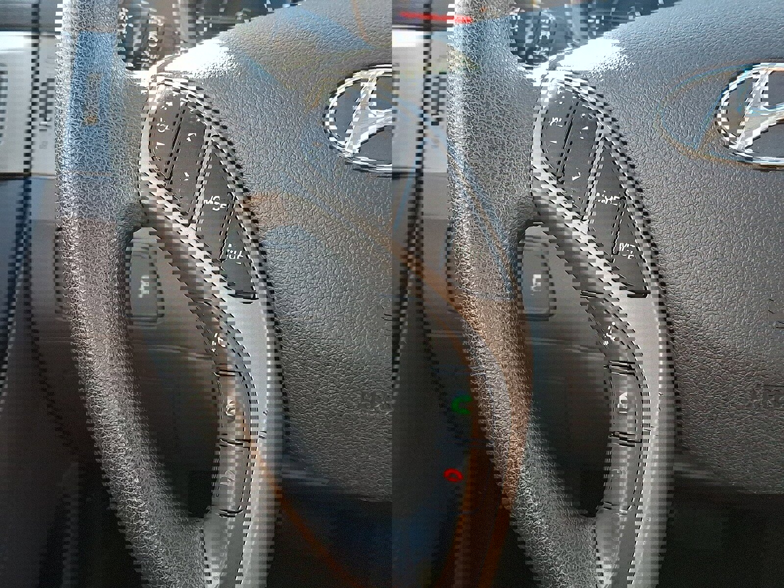 Used 2014 Hyundai Elantra SE w/ Option Group 02 image 21