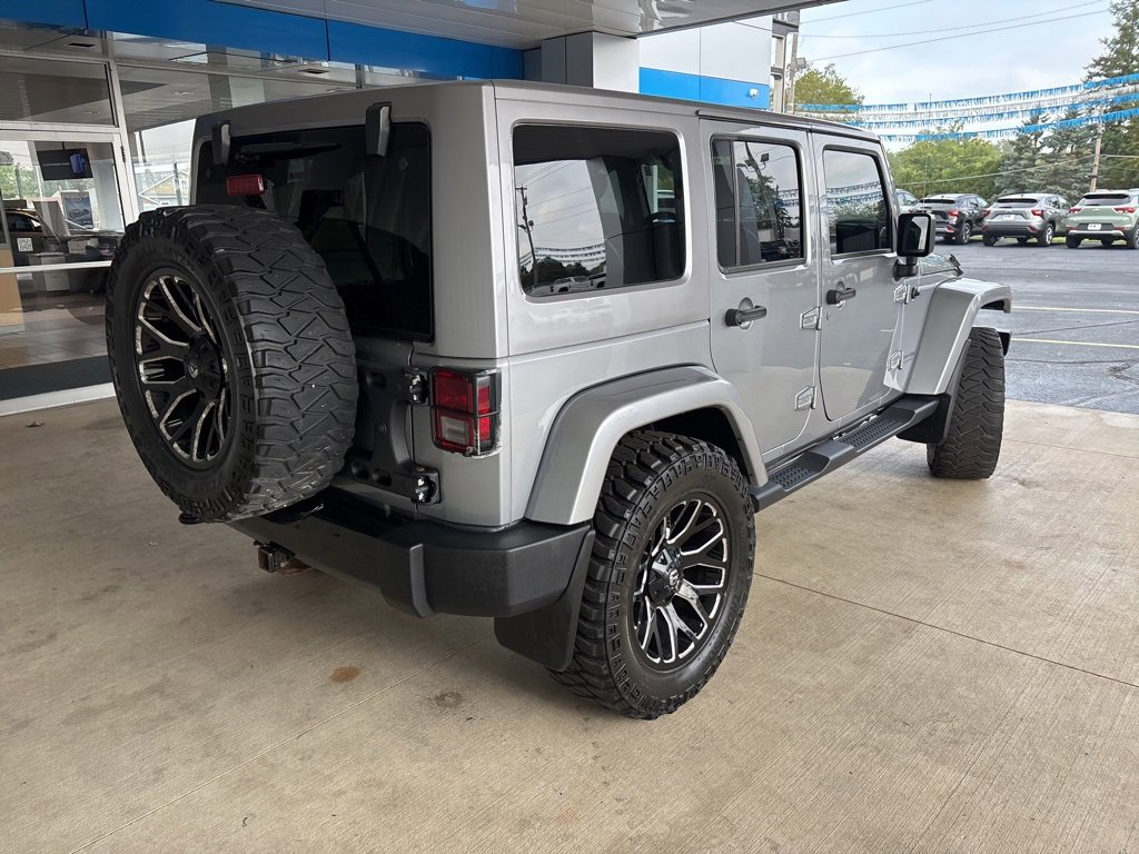 Used 2018 Jeep Wrangler Unlimited Sahara image 5