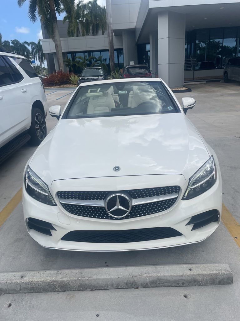Used 2021 Mercedes-Benz C 300 Cabriolet image 4