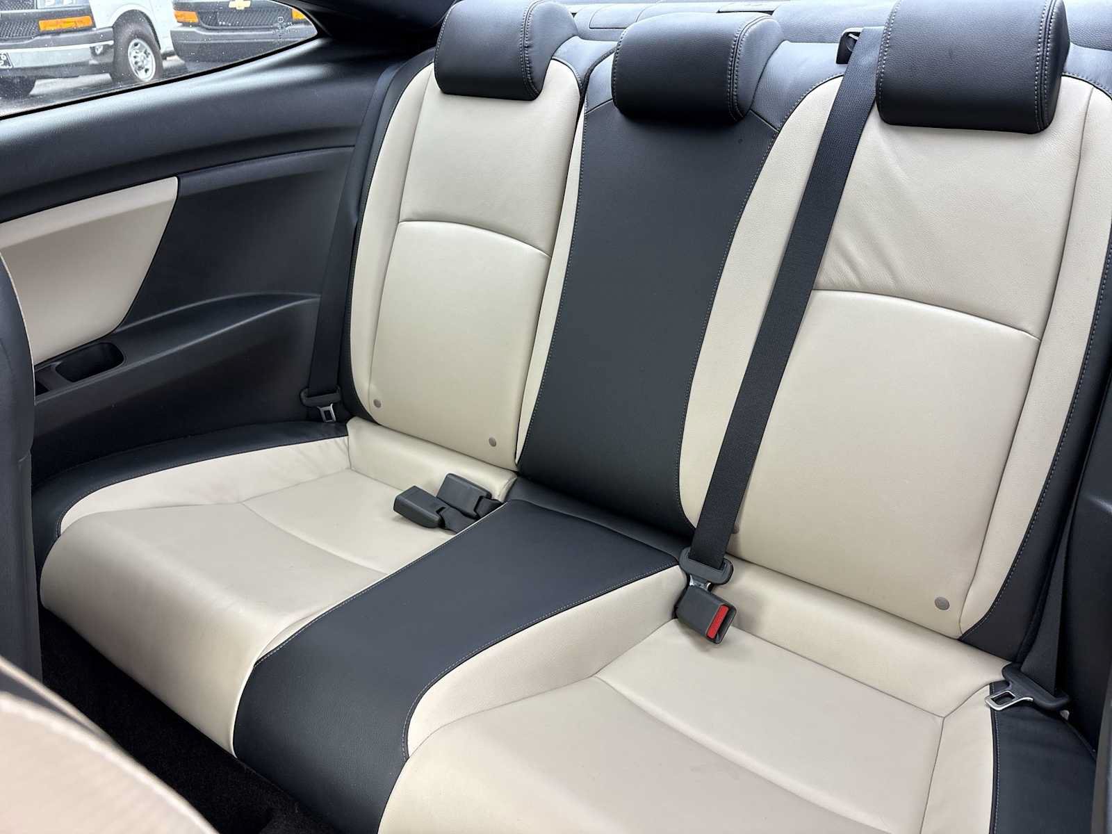 Used 2017 Honda Civic EX-L image 23