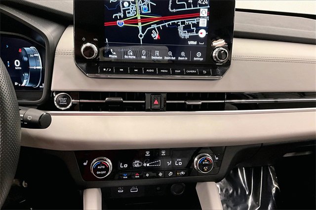 Used 2024 Mitsubishi Outlander SEL image 26