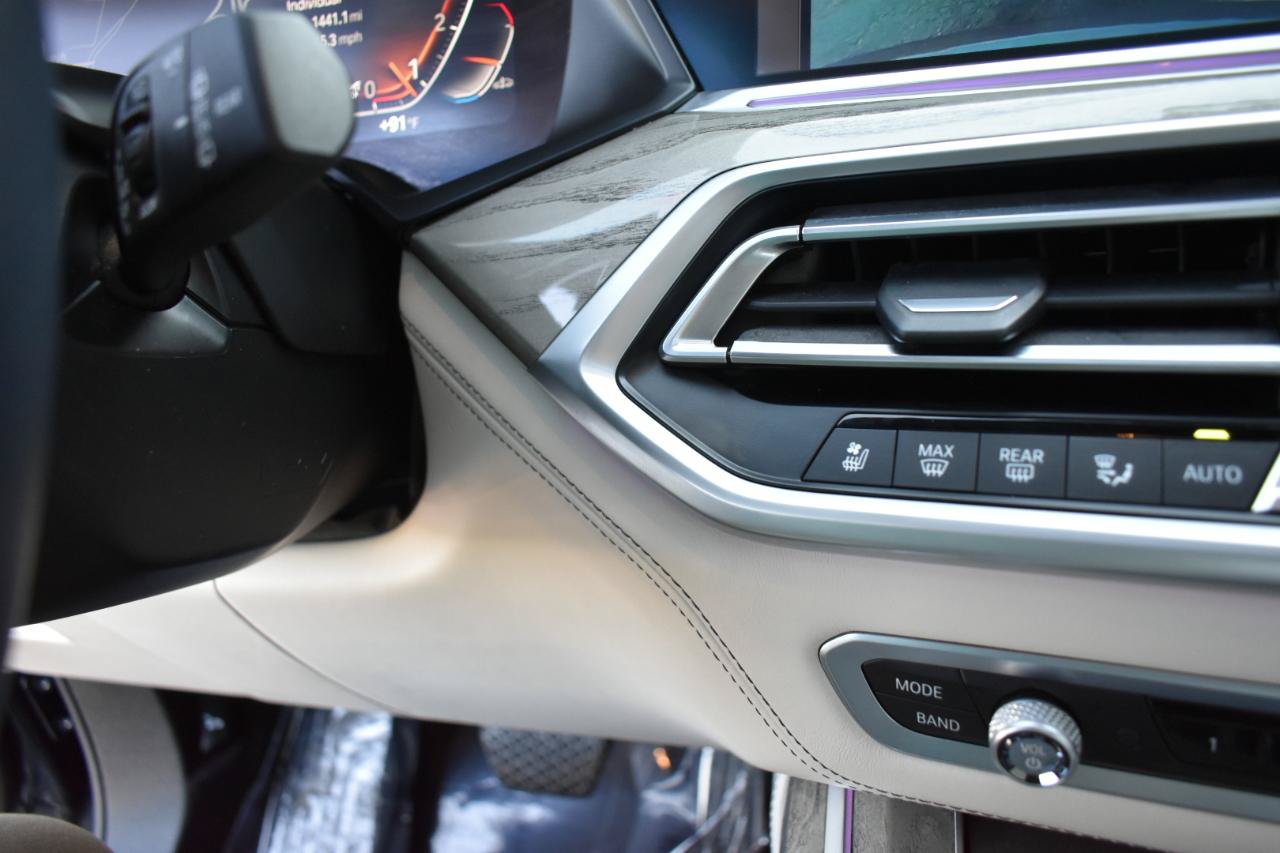 Used 2019 BMW X7 xDrive40i w/ Premium Package AWD/4WD image 47
