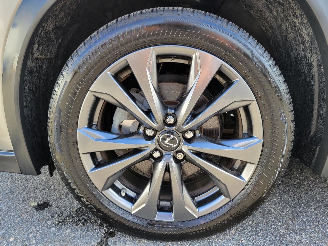 Used 2019 Lexus UX 200 F Sport w/ F Sport Premium Package image 17