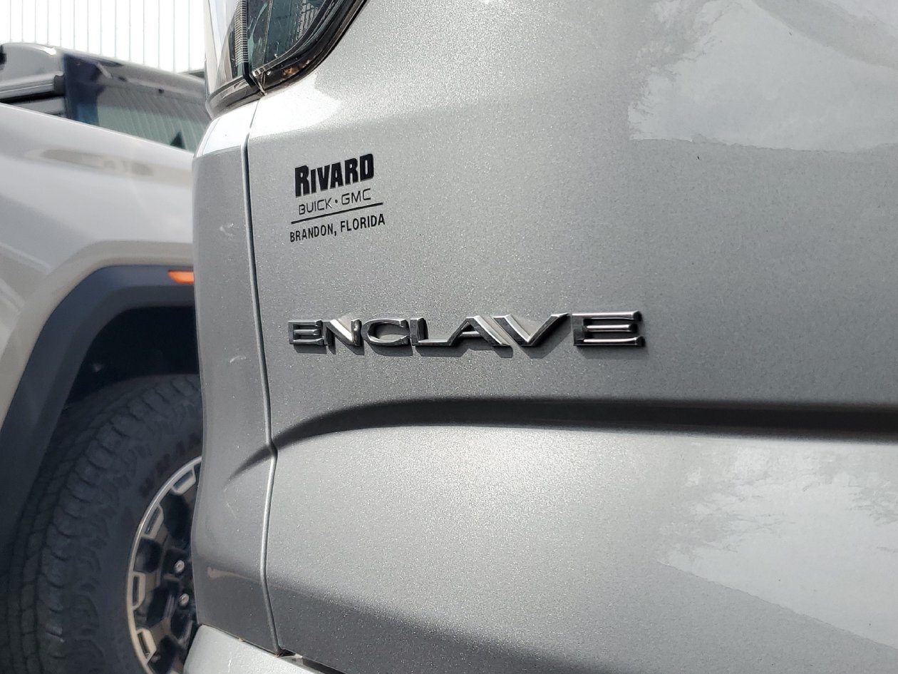 Used 2024 Buick Enclave Avenir w/ Trailering Package, 5000 lbs. FWD image 7