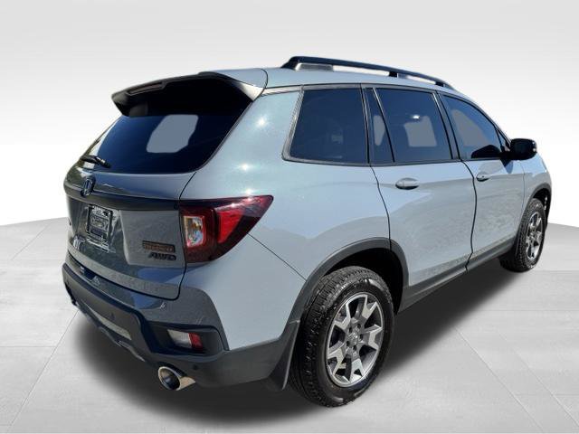 Used 2023 Honda Passport TrailSport image 9