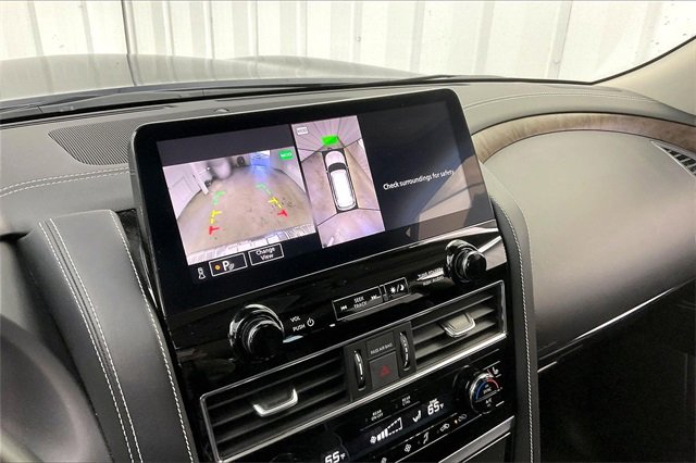 Used 2024 INFINITI QX80 Premium Select w/ Cargo Package image 29